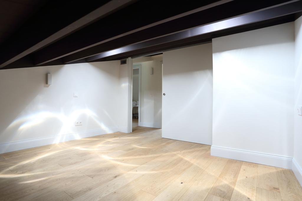 Apartaments Placa Del VI Χιρόνα Εξωτερικό φωτογραφία