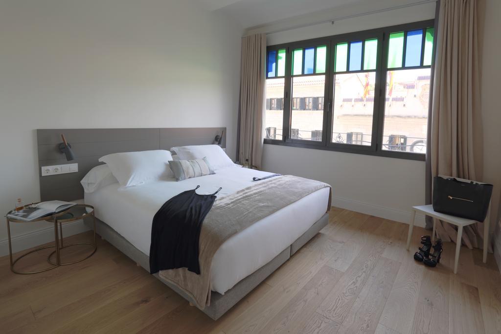Apartaments Placa Del VI Χιρόνα Εξωτερικό φωτογραφία